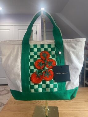 AMERICA & BEYOND Green and White Canvas Tote with Beaded Tomato Motif NWT